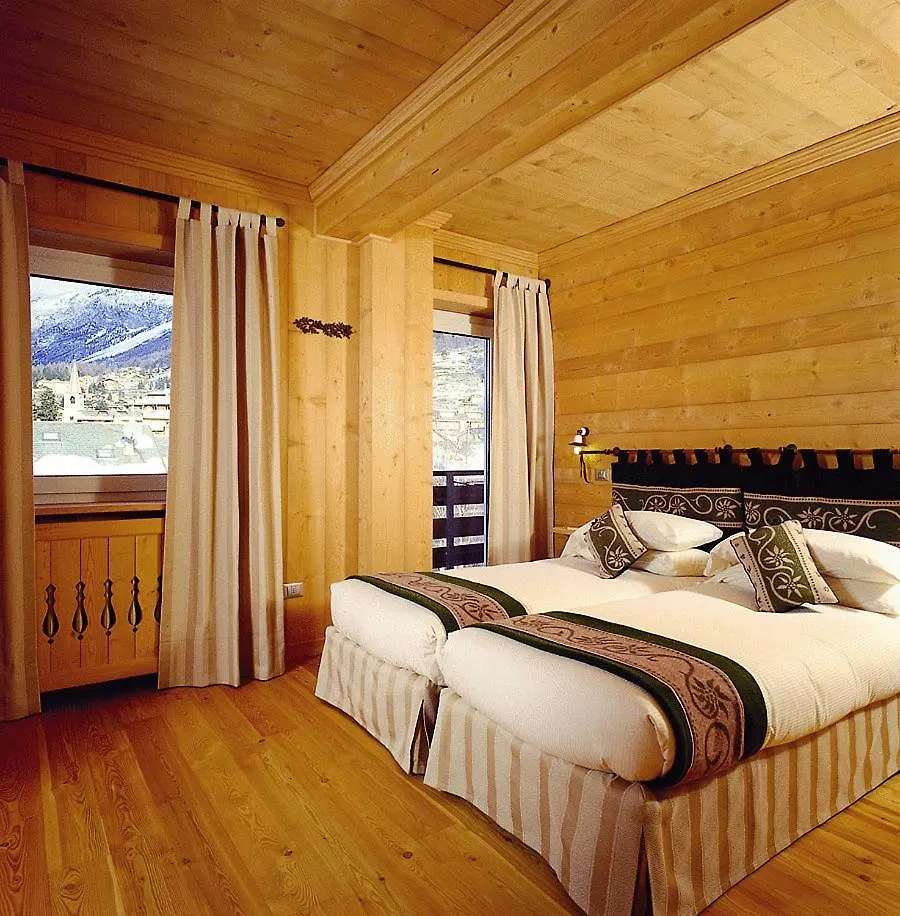 Hotel Baita Dei Pini Bormio 4*,  Italy