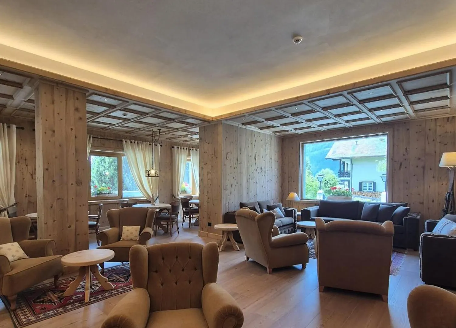 Hotel Baita Dei Pini Bormio 4*,  Italy